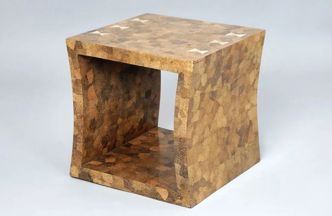 Tabouret Mékong café fini, collection du Mobilier national